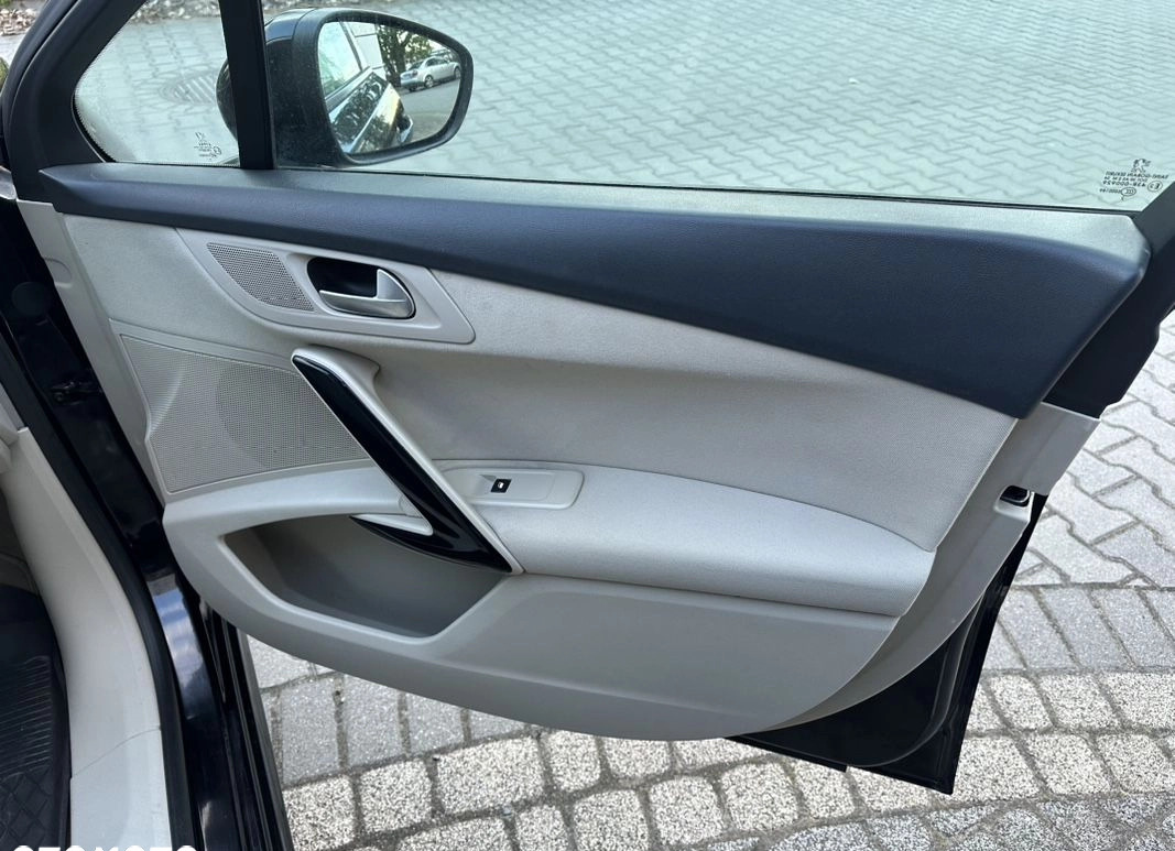 Peugeot 508 cena 20900 przebieg: 174640, rok produkcji 2012 z Jedlicze małe 497